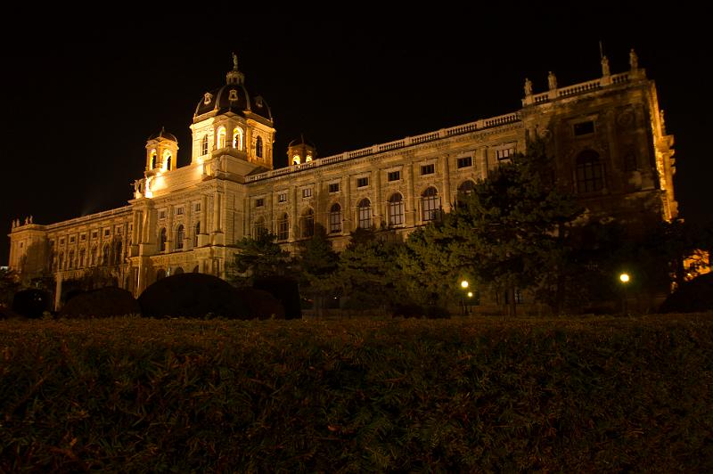 110208_T4244_Wien.jpg - Naturhistorisches Museum, Wien