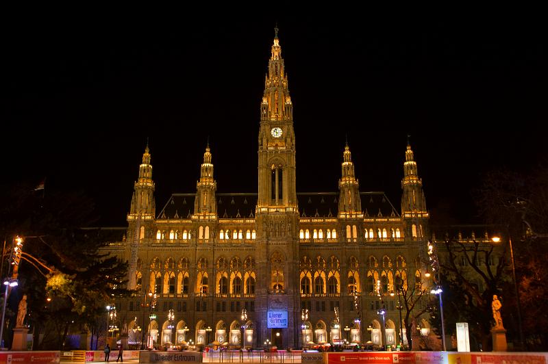 110208_T4259_Wien.jpg - Rathaus, Wien