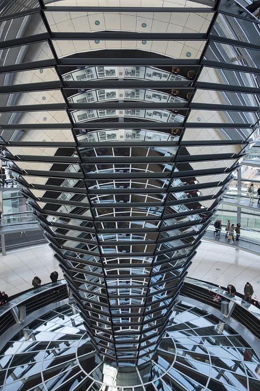 151207_1459_T06136_Berlin_hd.jpg - Reichstagskuppel, Berlin