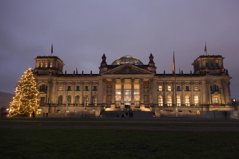 151207_1622_T06191_Berlin_hd.jpg - Reichstag, Berlin