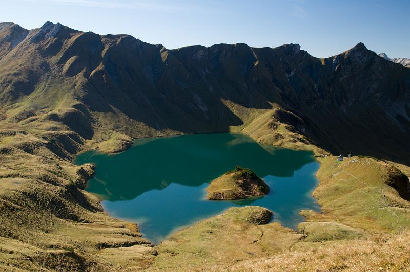101007_T3767_Vilsalpsee2.jpg - Schrecksee, rechts der Älpelekopf