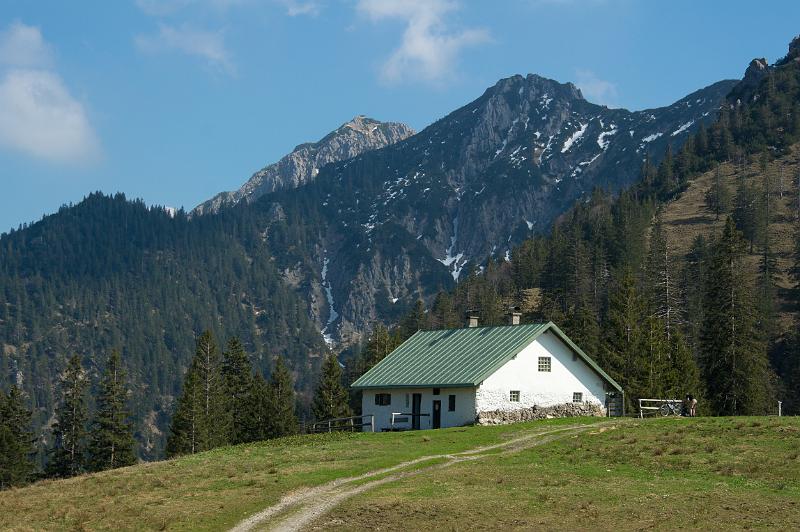 110409_T5074_Roetelstein.jpg - Herzogstand mit Käser-Alm