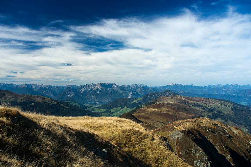 121006_1349_T02979_Laempersberg.jpg - Blick vom Lämpersberg nach Norden auf Rofan und Guffert