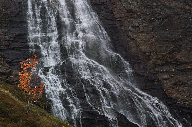 PICT3453_r.jpg - Wasserfall im Hollersbachtal