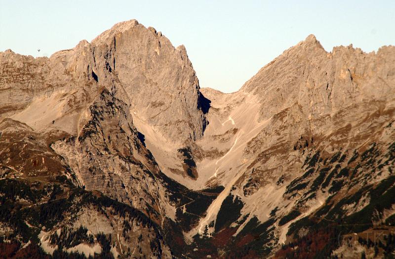 PICT55723_051030_Schwarzkogel_EllmauerTor.jpg - Blick vom Schwarzkogel zum Ellmauer Tor