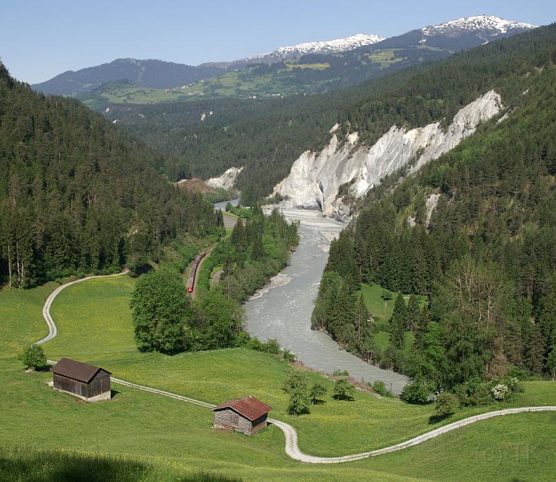 PICT95859_090523_Ruinaulta_c.jpg - Ruinaulta - die Rheinschlucht (zwischen Versam und Valendas)
